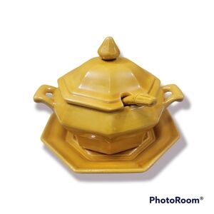 VINTAGE Handpained 70s‎ HARVEST GOLD/YELLOW LARGE SOUP TUREEN W/LID